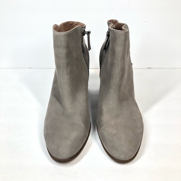Louise et Cie Gravel Color Suede Leather Ankle Booties Stacked Heel Size 9 - Picture 3 of 13